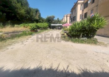 Giardino - Three-room apartment Via San Berardino
 
10, Francavilla al Mare - photo 25