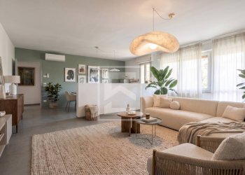 Foto 4 - Four-room apartment VIA SAN MARTINO DELLA BATTAGLIA, Sirmione - photo 4