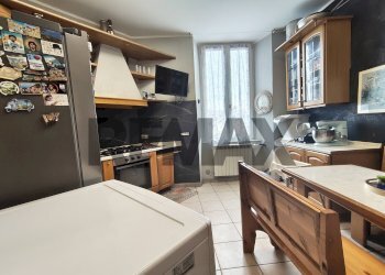 Cucina - Apartment Via Fratelli Calvi
24, Villa d'Almè - photo 7