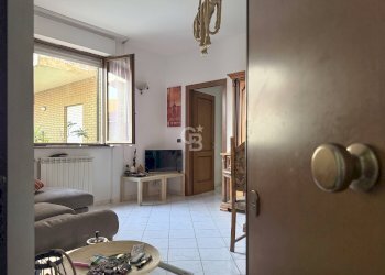 Foto 1 - Three-room apartment Via Angelo Ioppi
 
8, Viterbo - photo 1
