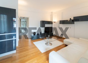 Soggiorno - Appartamento Via Labeone
6, Milano - foto 4