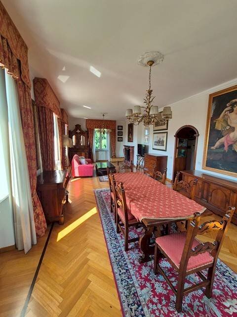 Salone - Three-room apartment via Cappelletta, 51, Merate - photo 1