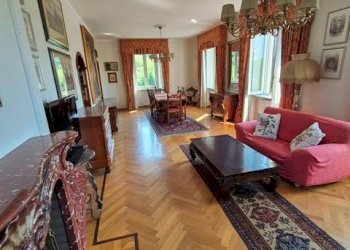 Salone - Three-room apartment via Cappelletta, 51, Merate - photo 3