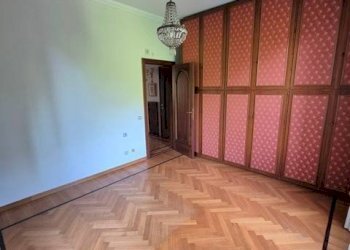 Camera da letto - Three-room apartment via Cappelletta, 51, Merate - photo 11