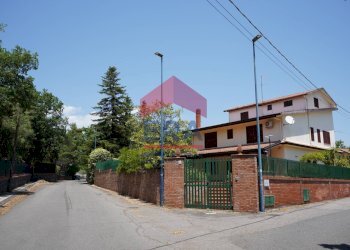 Foto 2 - Villa via archimede
1, Pedara - photo 2