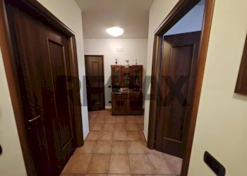 Hall / corridoio - Independent house contrada padula
 
47, San Pietro in Guarano - photo 9