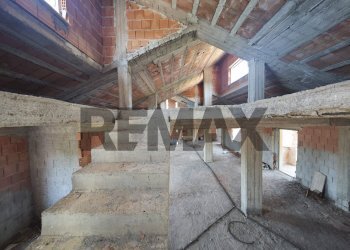 Scale - Independent house contrada padula
 
47, San Pietro in Guarano - photo 29