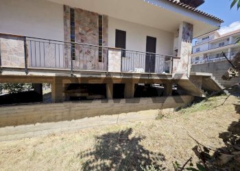 Edificio all\'aperto - Independent house contrada padula
 
47, San Pietro in Guarano - photo 56