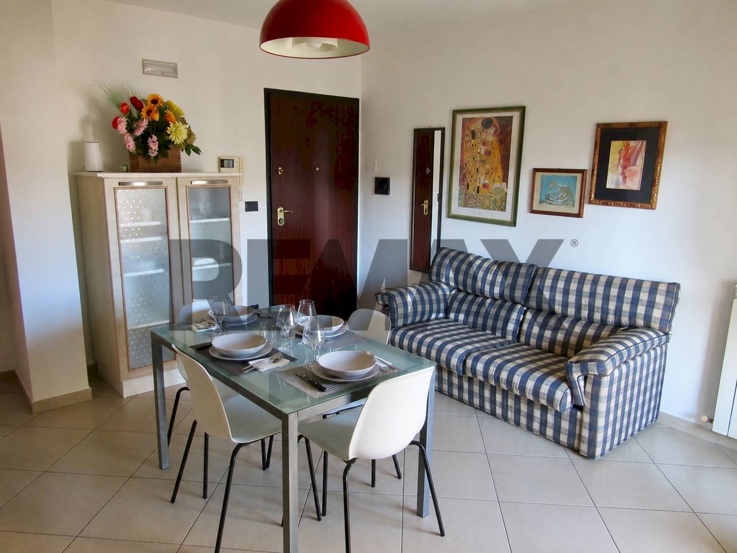 Sala da pranzo - Three-room apartment Reggio Calabria
 
41, Cosenza - photo 1