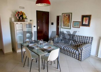 Sala da pranzo - Three-room apartment Reggio Calabria
 
41, Cosenza - photo 1