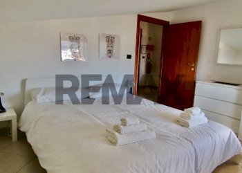 Camera / camera da letto - Three-room apartment Reggio Calabria
 
41, Cosenza - photo 5