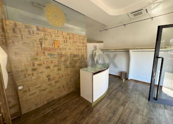 Cucina - Commercial Premises via Riccardo di San Germano
56, Cassino - photo 1