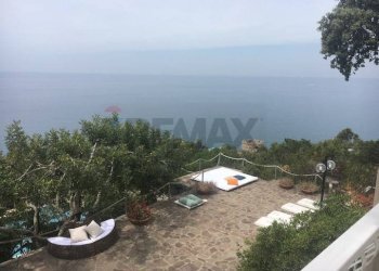 Vista dell\'acqua - Villa Via le Scissure
 
snc, Gaeta - photo 30