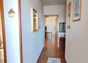 Hall / corridoio - Independent house Via Roccolo, Bogogno - photo 25