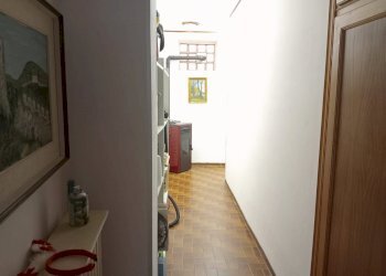 Hall / corridoio - Independent house via Torre, Pombia - photo 28