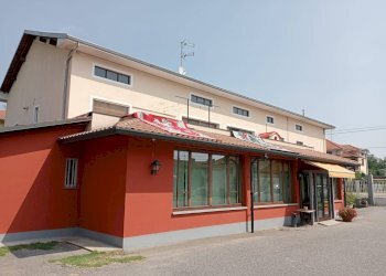 Casa all\'aperto - Commercial Premises Località Molino Nuovo, Fontaneto d'Agogna - photo 1