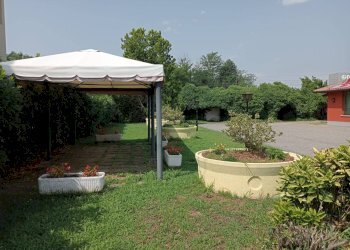 Giardino - Commercial Premises Località Molino Nuovo, Fontaneto d'Agogna - photo 5
