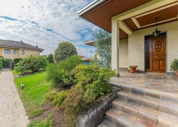 Casa all\'aperto - Semi-detached house via monterosa
 
23, Pombia - photo 2