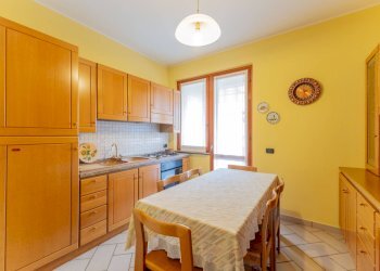 Cucina - Semi-detached house via monterosa
 
23, Pombia - photo 32