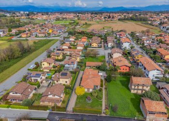 Posizione della mappa - Semi-detached house via monterosa
 
23, Pombia - photo 62