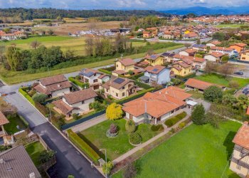 Vista delle montagne - Semi-detached house via monterosa
 
23, Pombia - photo 66