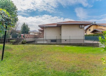 Casa all\'aperto - Semi-detached house via monterosa
 
23, Pombia - photo 82