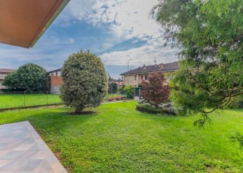 Giardino - Semi-detached house via monterosa
 
23, Pombia - photo 114