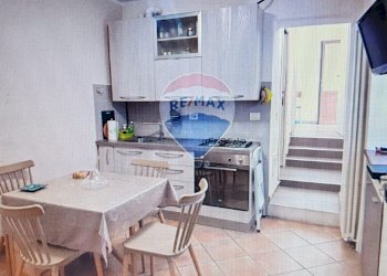 Cucina - Two-room apartment via Vergano, Borgomanero - photo 1