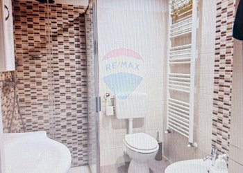 Bagno - Two-room apartment via Vergano, Borgomanero - photo 6