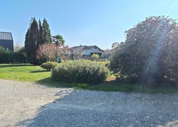 Giardino - Independent house Via Masera, Oleggio Castello - photo 9