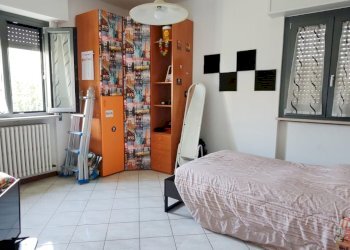 Camera / camera da letto - Independent house Via Masera, Oleggio Castello - photo 29