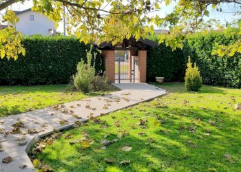 Giardino - Casa indipendente Via De Medici, Bellinzago Novarese - foto 6