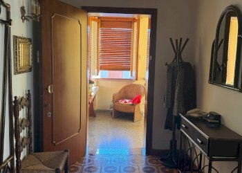 Hall / corridoio - Villa via Manzoni
 
19, Brebbia - photo 8