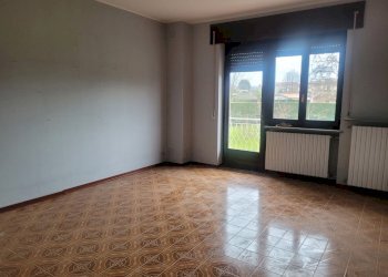 Stanza vuota - Villa Via Giuseppe Garibaldi
 
11, Gargallo - photo 14