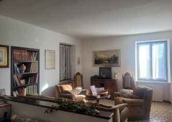 Soggiorno - Villa VIA CARLO PALMARO
 
1, Greggio - photo 20