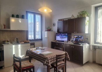 Sala da pranzo - Villa VIA CARLO PALMARO
 
1, Greggio - photo 22