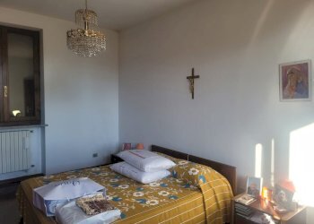 Camera / camera da letto - Villa VIA CARLO PALMARO
 
1, Greggio - photo 26