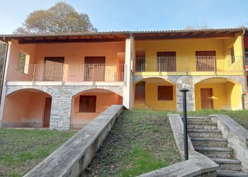Casa all\'aperto - Villa a Schiera Poggio Radioso, Nebbiuno - foto 1