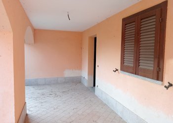 Stanza vuota - Villa a Schiera Poggio Radioso, Nebbiuno - foto 14
