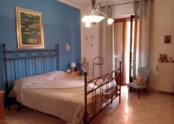 Camera / camera da letto - Independent house Via Novara, Vaprio d'Agogna - photo 30