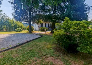 Giardino - Three-room apartment VIA SAN ROCCO
 
53, Vergiate - photo 2
