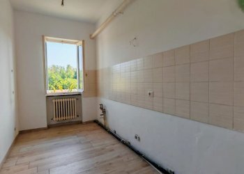 Stanza vuota - Three-room apartment VIA SAN ROCCO
 
53, Vergiate - photo 12