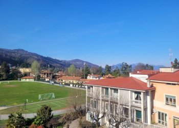 Edificio all\'aperto - Three-room apartment Via Fabbriche, Meina - photo 2