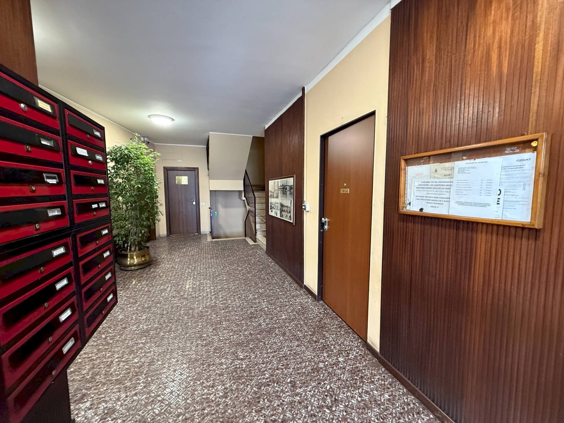 Ricezione / Lobby - Ufficio via Dell'Olmo, Sesto Calende - foto 3