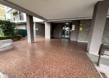 Terrazza - Office via Dell'Olmo, Sesto Calende - photo 1