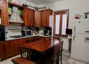 Cucina - Two-room apartment via Manzoni, Fagnano Olona - photo 3