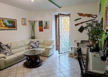 Soggiorno - Two-room apartment via Manzoni, Fagnano Olona - photo 5