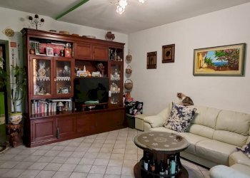 Soggiorno - Two-room apartment via Manzoni, Fagnano Olona - photo 7