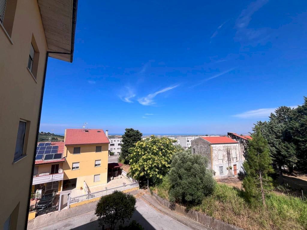 Vista - Appartamento via Basilicata, 1, Guglionesi - foto 2