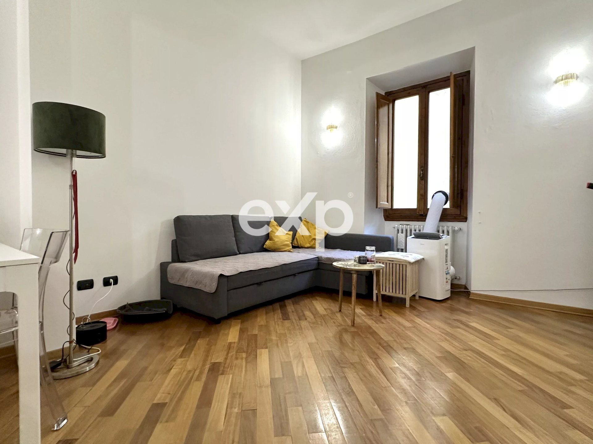 Four-room apartment Via del Ponte all'Asse, Firenze (neighborhood Santa Maria Novella) - photo 3